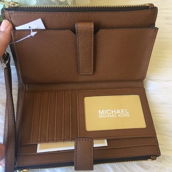 Mk Jet Set Double Zipper brown signature wallet - Picture 3 of 8